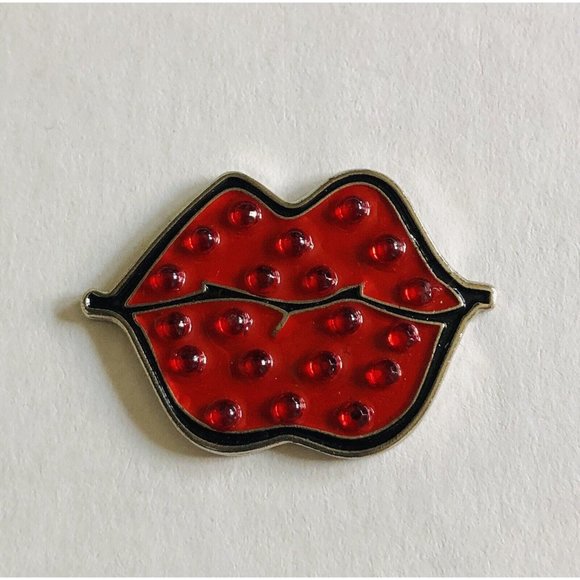 Red Hot Lips Ball Golf Ball Marker w/ Crystals - Picture 1 of 2